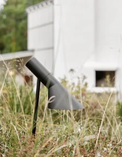 Clearance Louis Poulsen AJ Garden Pullert med spyd H:95cm - Startpakke Svart