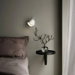 New DFTP Angle vegglampe med USB - Hvit