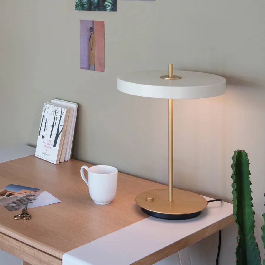 Online Umage Asteria bordlampe