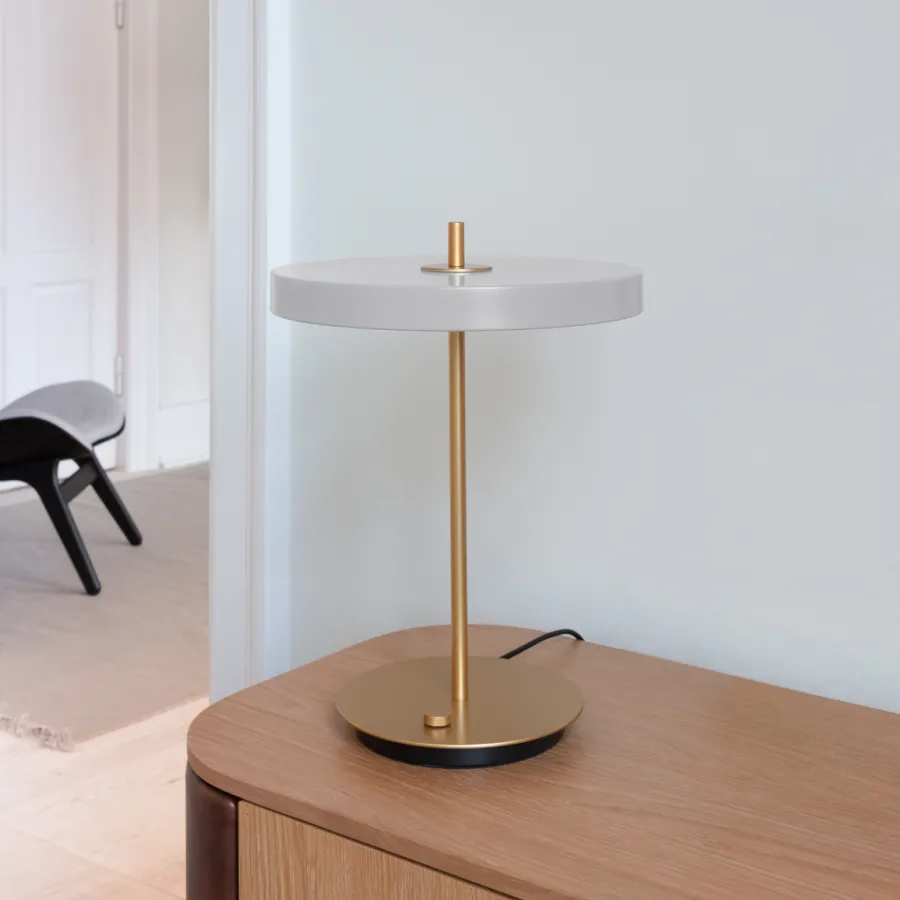 Online Umage Asteria bordlampe