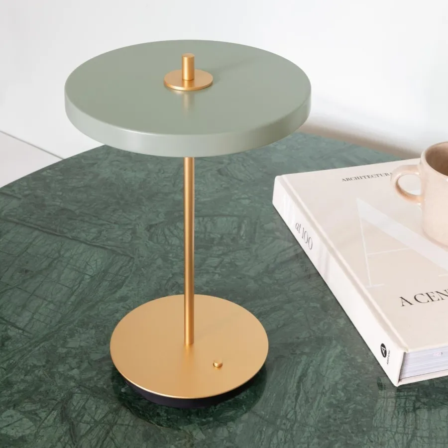 Outlet Umage Asteria Move bordlampe