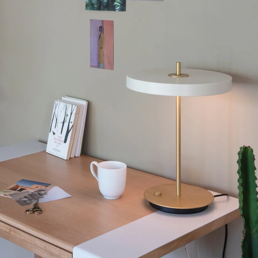 Outlet Umage Asteria Move bordlampe