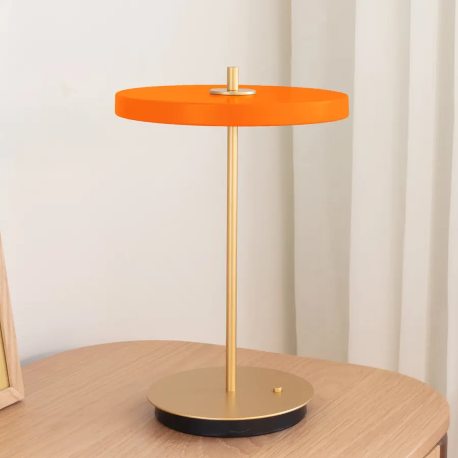 Outlet Umage Asteria Move bordlampe