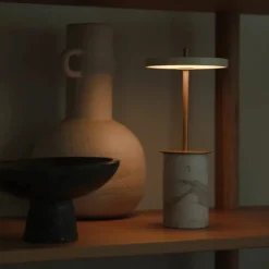 Outlet Umage Asteria Move Mini bordlampe