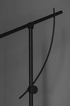 Discount Northern Balancer Gulvlampe Svart