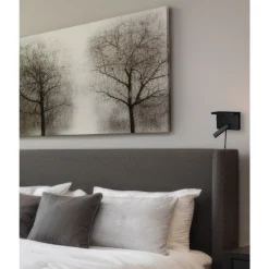 Sale Aneta Lighting Bedside vegglampe 3W 2700 Kelvin med trådløs hurtig lader og USB A og C