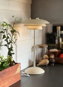 Aneta Lighting Epsilon oppladbar bordlampe