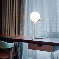Online Flos IC T1 bordlampe høy