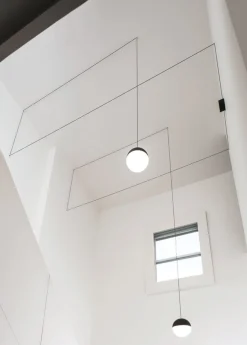 Clearance Flos String Light taklampe - Sphere - 22m Svart