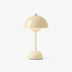 Best &Tradition Flowerpot VP9 bærbar bordlampe
