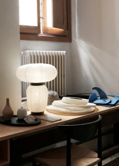 Best &Tradition Formakami JH18 bordlampe Hvit