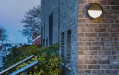 Discount Sg Armaturen As Frame round vegglampe 7W 3000 Kelvin IP66 Dimbar