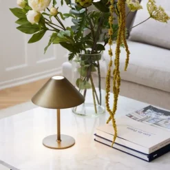 Best Halo Designs Hygge bordlampe 19 oppladbar - Antikk Messing