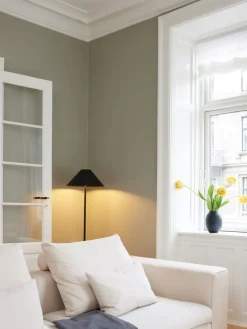 Hot Halo Designs Hygge Gulvlampe - Grafitt Svart