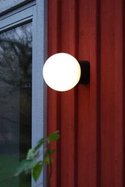 Clearance Ifø Electric Ifø Classic Glob 150 taklampe IP54