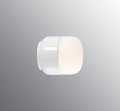 Discount Ifø Electric Ifø Ohm 100 / 110 vegg/tak lampe IP44