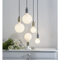 Star Trading Illumination Globe Opal dimbar 95mm Hvit