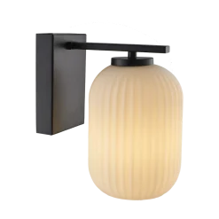 Ms - belysning Ina vegglampe - Svart/Opal Svart / Opal