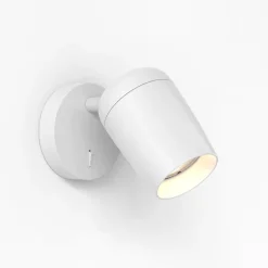 New Astro Lighting Koto vegglampe med bryter Svart