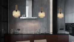 Design by Grönlund Lantern takpendel - Messing/Amberfarget glass Messing / Amber