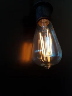 Best Star Trading Led filament 3,6W uniterm dimbar 60mm Hvit