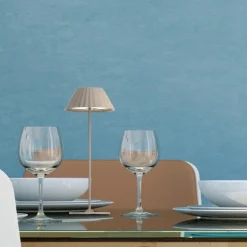 New NorDesign Lexa oppladbar bordlampe 2,2W 2200 Kelvin Varm grå