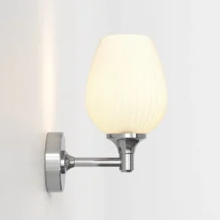 Best Astro Lighting Liberty vegglampe for baderom IP44