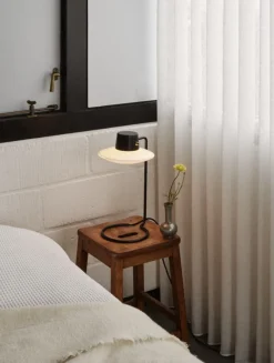Sale Louis Poulsen AJ Oxford bordlampe