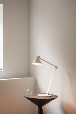 Online Louis Poulsen NJP bordlampe