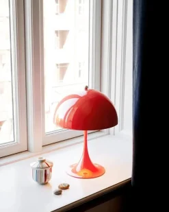 Best Louis Poulsen Panthella 250 V3 Portable bordlampe