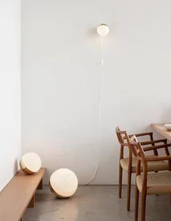 New Louis Poulsen VL Studio Vegglampe u/ledning - Messing