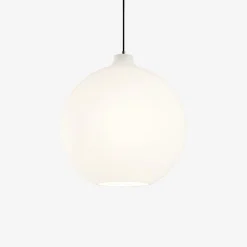 Clearance Louis Poulsen Wohlert taklampe Ø35 - Opal