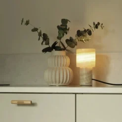 Discount Pr home of Scandinavia Ab Lucie bordlampe 16 cm - Marmor Offwhite