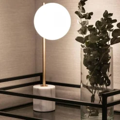 Online Lightup.no Marble bordlampe H55 Svart / Opal