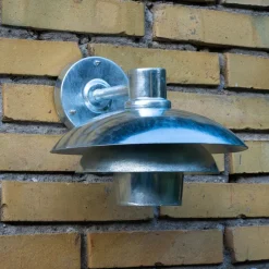 Online Dyberg Larsen Morph D24 utendørs vegglampe IP44