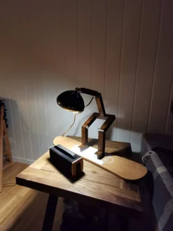 Outlet Piffany Copenhagen Mr. Wattson bordlampe, Limited Edition - Svart og messing Brun / Messing