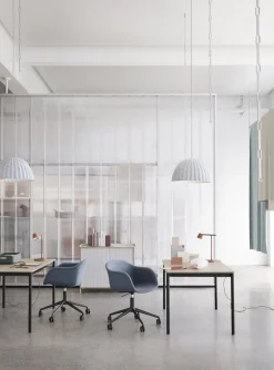 MUUTO Under the Bell takpendel 55cm Svart