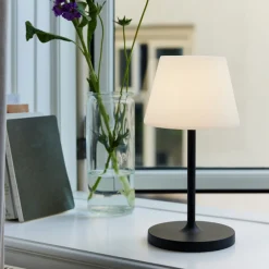 Halo Designs New Northern bordlampe oppladbar utendørs IP44 2W - Hvit/Antikk kobberfarget Messing