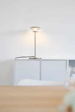 Clearance Nuura Blossi bordlampe Messing / Klar