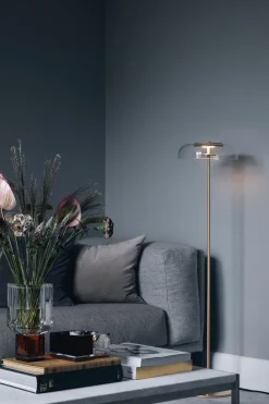 Discount Nuura Blossi gulvlampe Nordic Gold Messing
