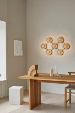 Clearance Nuura Liila 7 taklampe/vegglampe - optic Messing