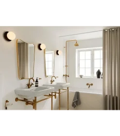 Sale Nuura Liila 1 vegglampe/taklampe - medium - glass Svart / Opal