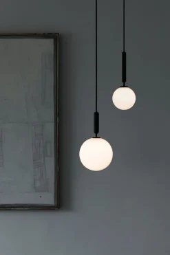 Discount Nuura Miira 1 svart/opal Svart / Opal