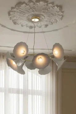 New Nuura Petalii 10 taklampe Hvit/messing Hvit / Messing