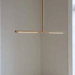 New Umage Omni taklampe
