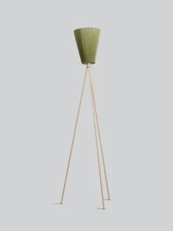 Northern Oslo Wood gulvlampe beige med skjerm