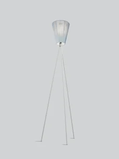 Outlet Northern Oslo Wood gulvlampe lysegrå med skjerm