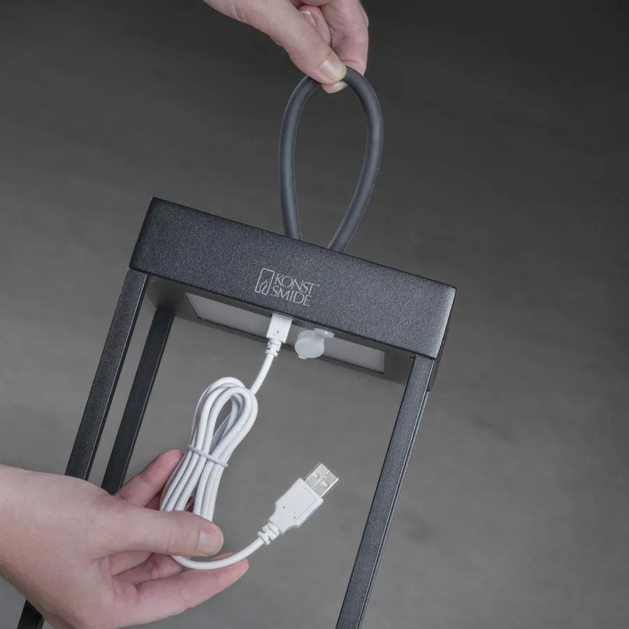 Outlet Konstsmide Ravello lanterne 30 cm oppladbar IP54 utendørs - Svart
