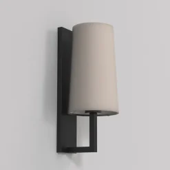 Discount Astro Lighting Riva 350 vegglampe IP44 med skjerm Krom / Hvit