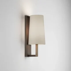 Hot Astro Lighting Riva 350 vegglampe med stoffskjerm